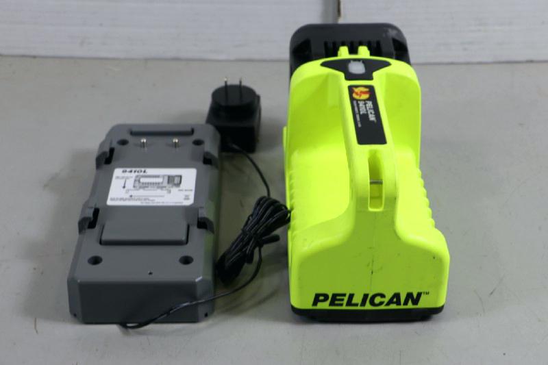 Зарядное устройство Pelican 9416L Deck/Dash Charger Base Unit для 9410L